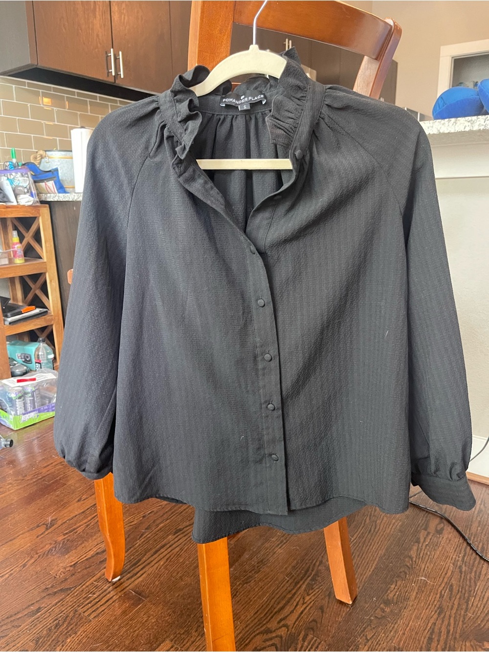 Tuckernuck Pomander Place Women’s Black Ruffle Neck Long-Sleeve Top Size Small